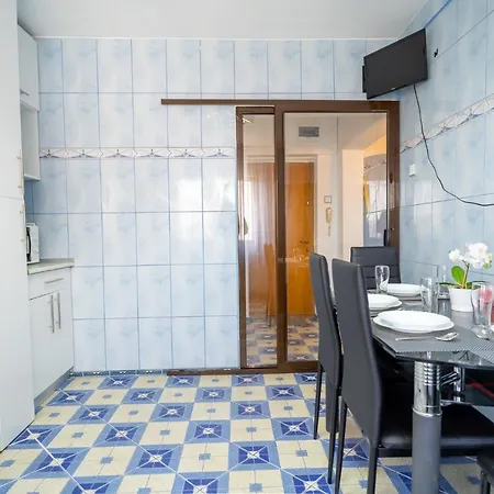 Serene 1br With Workspace Boekarest