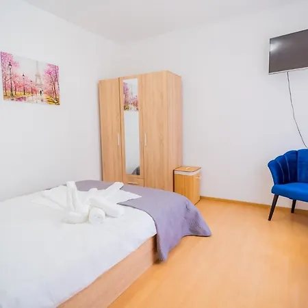 Serene 1br With Workspace Apartment Bucharest