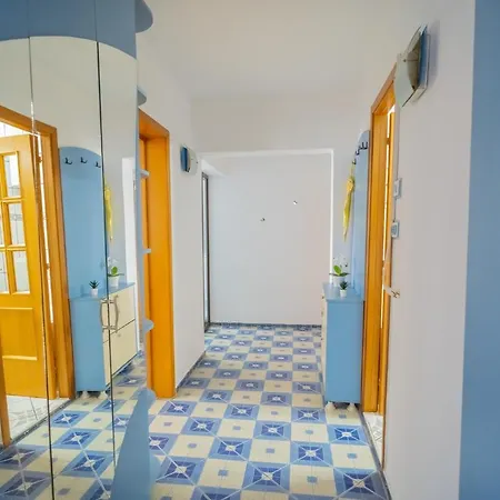 Serene 1br With Workspace * בוקרשט