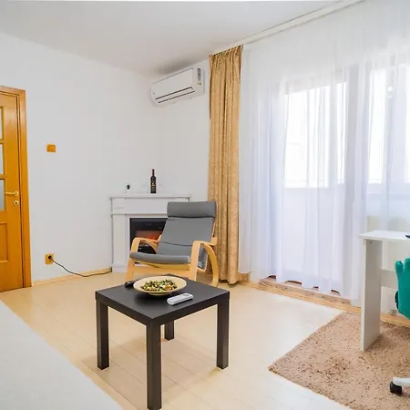 Serene 1br With Workspace * Bukarest
